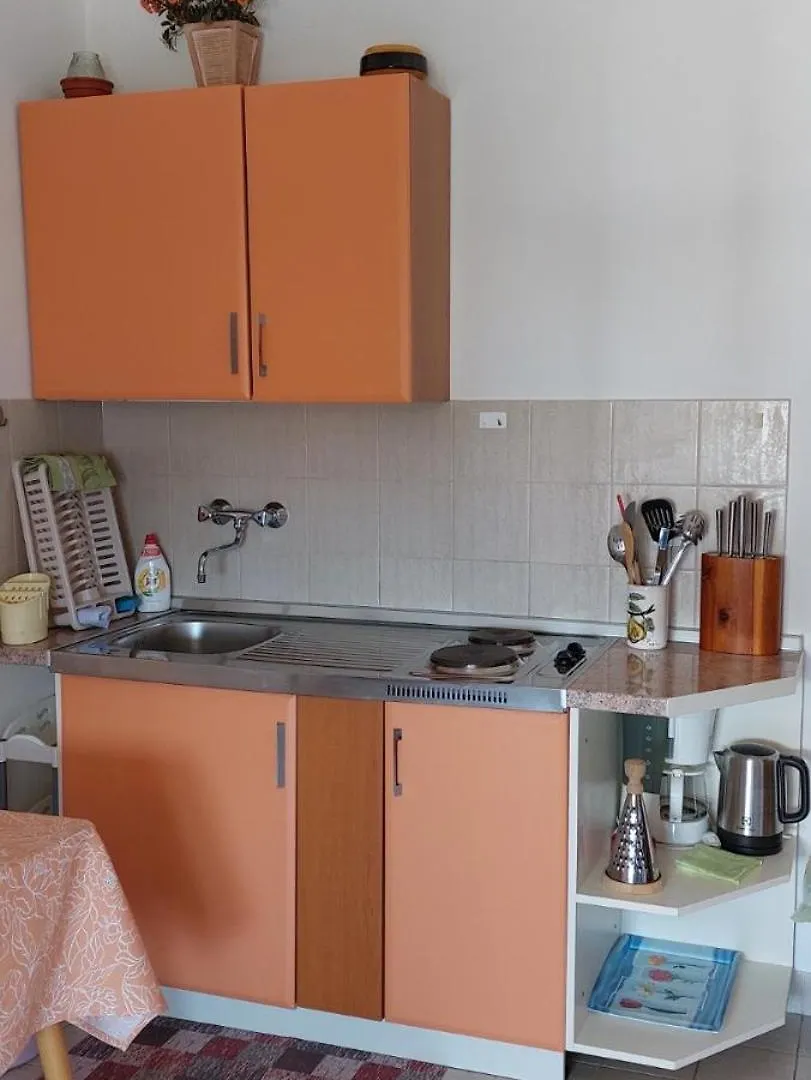 Apartments Duda Pula 0*,